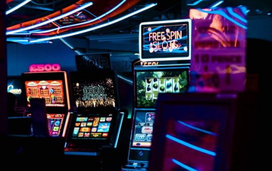 wide range of games in online casinos